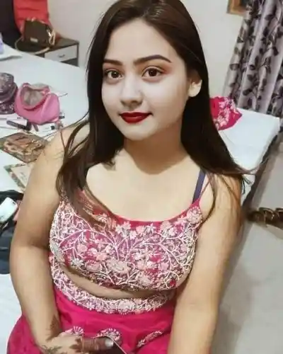 Qamrunisha Khan